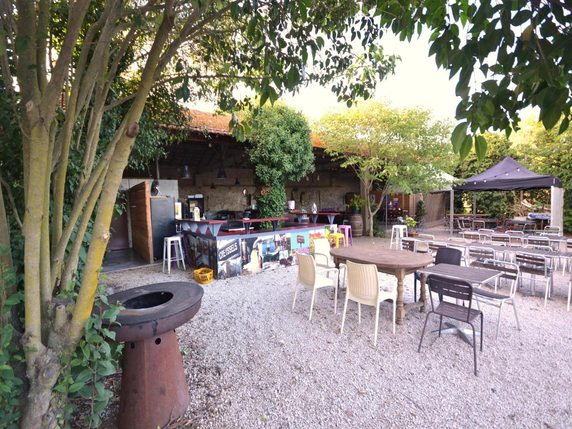 Apartment With Pool Amid Vineyards And Near The Beach 메제 외부 사진